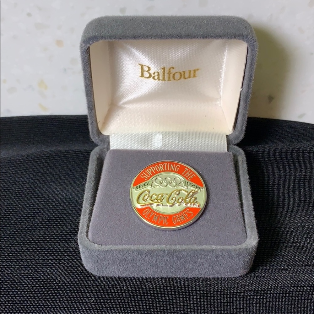 Balfour Atlanta Olympic Coca Cola Pinette